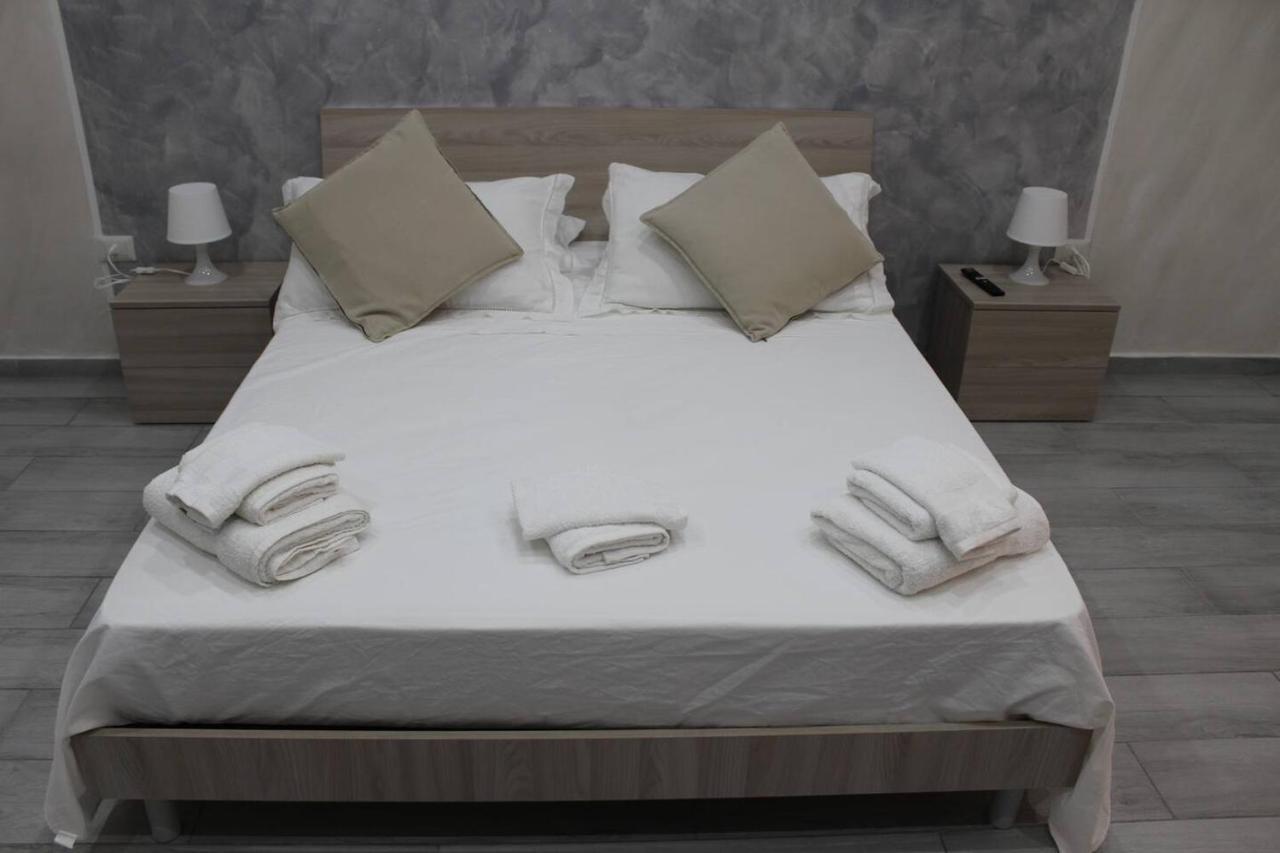 Casa Vacanza Grey Aparthotel Napels Buitenkant foto