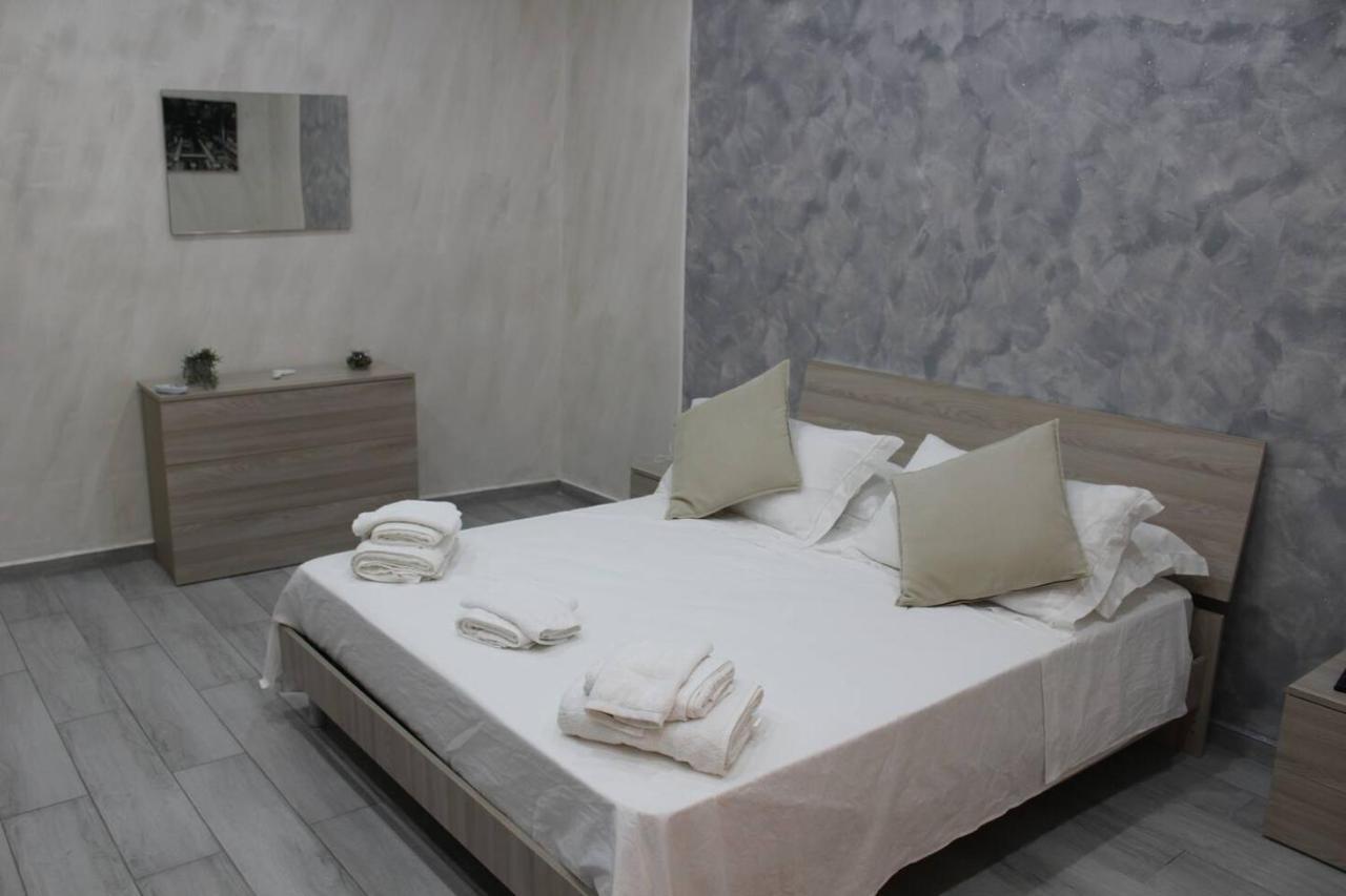 Casa Vacanza Grey Aparthotel Napels Buitenkant foto
