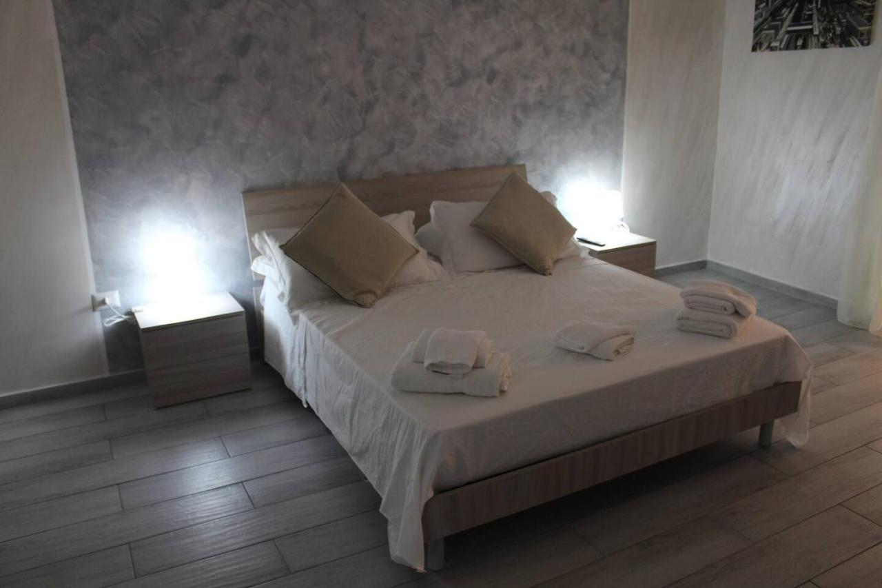 Casa Vacanza Grey Aparthotel Napels Buitenkant foto