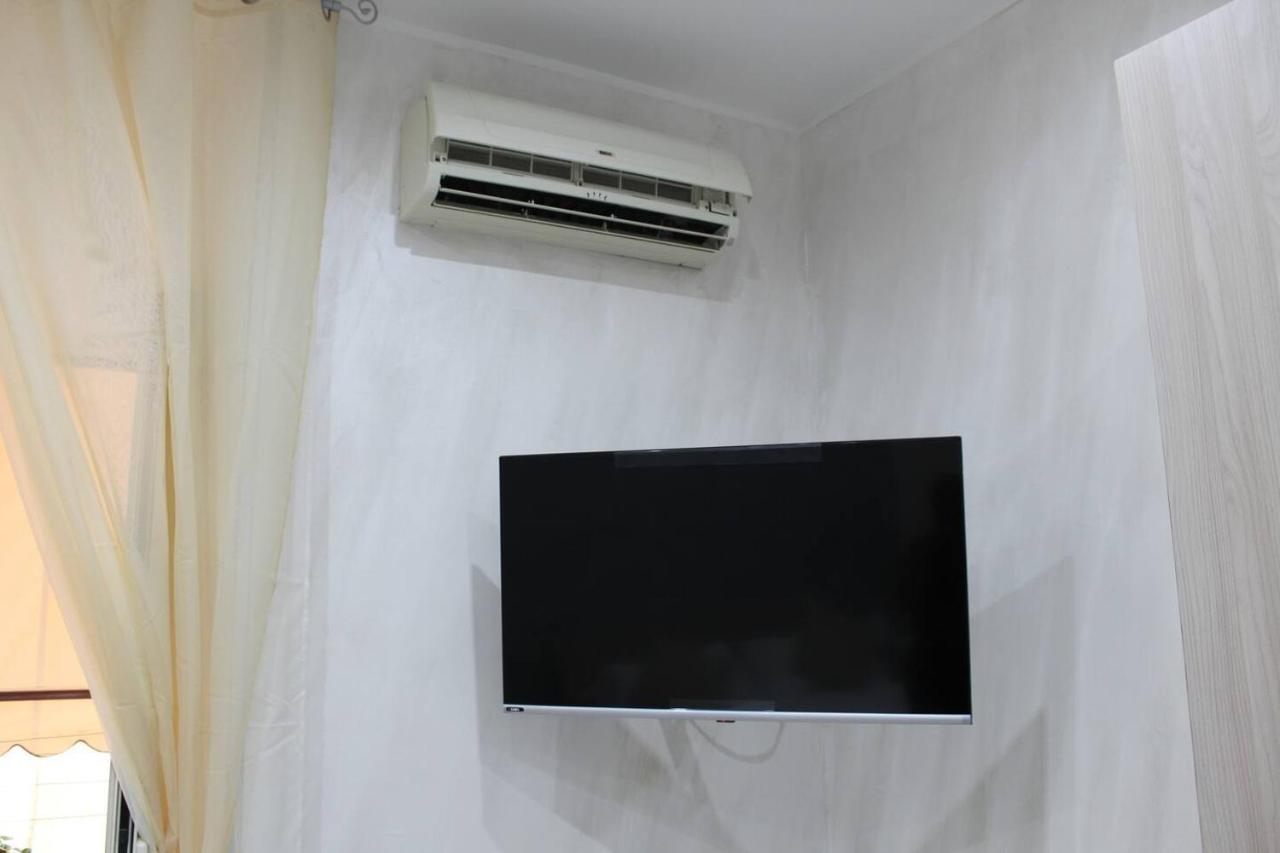 Casa Vacanza Grey Aparthotel Napels Buitenkant foto